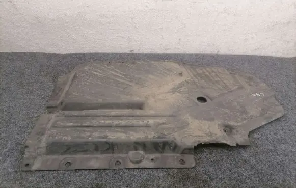 BMW X5 E70 Fuel tank bottom protection 7158406 51757158406
