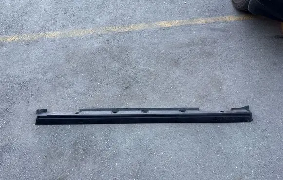 Lexus UX Sill 7585076030