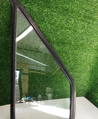 Volkswagen II LT Front door window glass four-door 43R000042