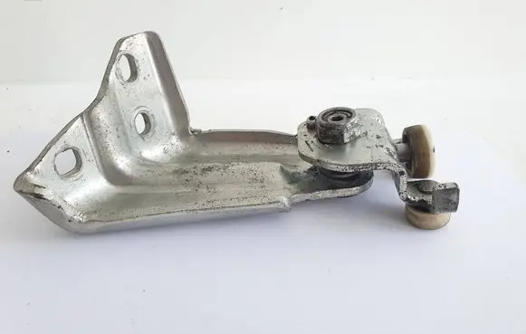 Citroen Jumper Sliding door upper roller guide/hinge B935