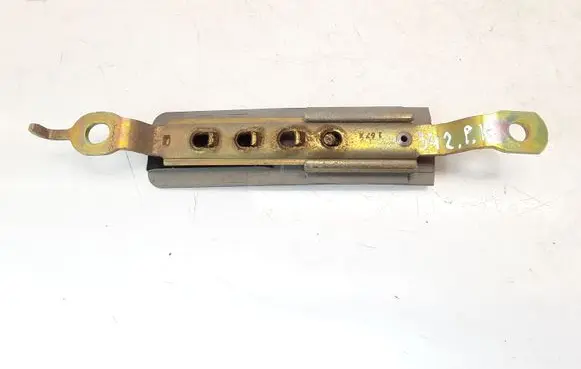 Toyota Avensis T220 Seat belt adjustment rail 