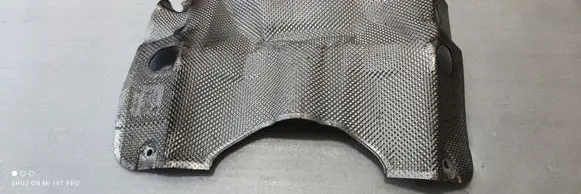 Audi A8 S8 D4 4H Exhaust heat shield 4H0825671F 4H0825671