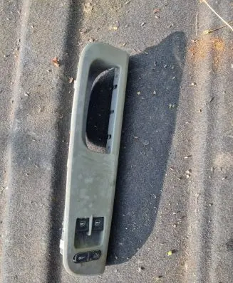 Volkswagen PASSAT B7 Electric window control switch 1J3959857 F005S00004 670210734