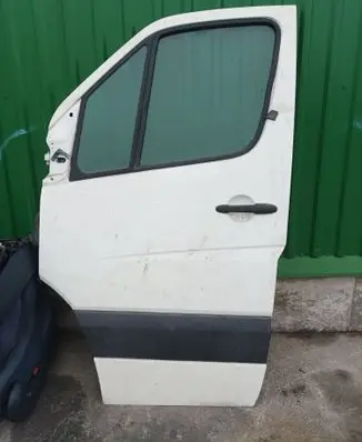 Volkswagen Crafter Front door