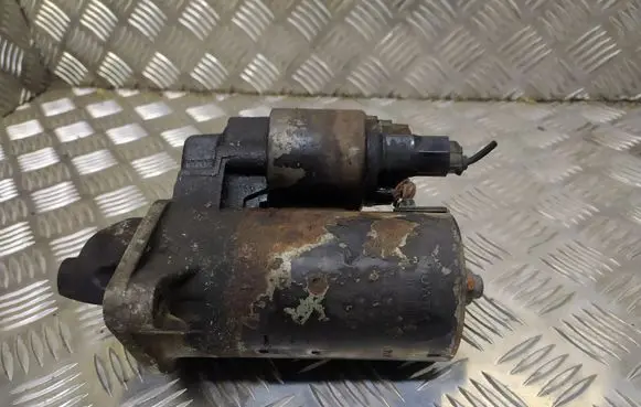 Toyota Corolla E120 E130 Starter motor