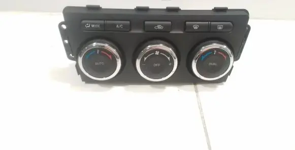 Mazda 6 Climate control unit T1013519H GDK461190A