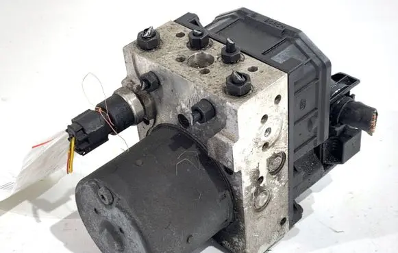 Audi A4 S4 B6 8E 8H ABS Pump 8E0614517