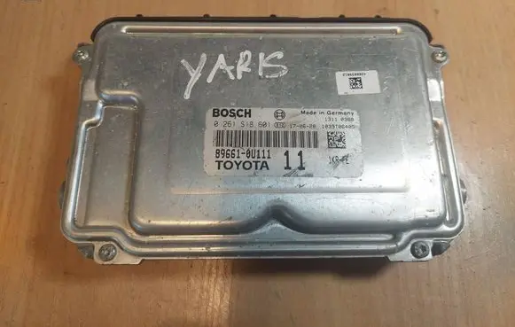 Toyota Yaris Engine control unit/module ECU 0261S18601 89661-0U111 1039T06405