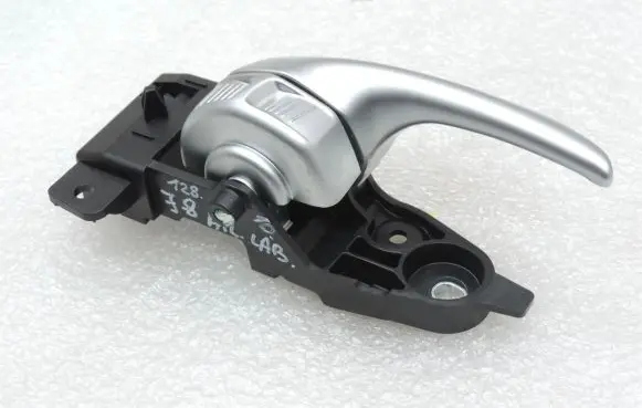 Jeep Renegade Rear door interior handle 735599988 5XA35SLUAA