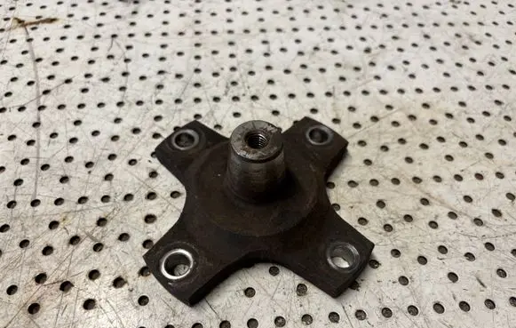 Microcar MC Flywheel bolts 