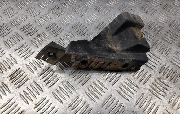 Audi Q5 SQ5 Front bumper mounting bracket 8R0807284B