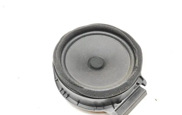 Opel Astra K Front door speaker