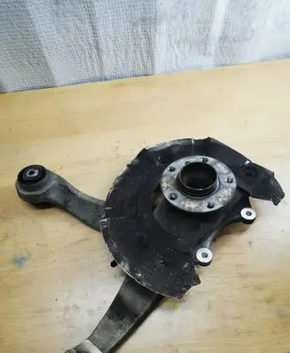 BMW 7 F01 F02 F03 F04 Front wheel hub spindle knuckle
