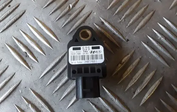 KIA Carnival Airbag deployment crash/impact sensor 959202H000