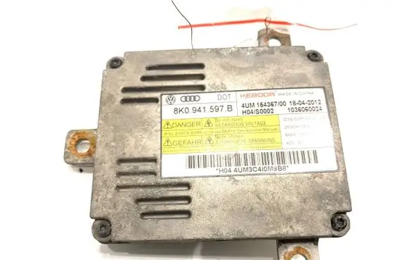 Audi A5 8T 8F Voltage converter/converter module 8K0941597B