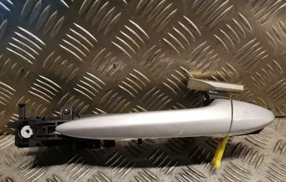 Lexus IS 220D-250-350 Front door exterior handle