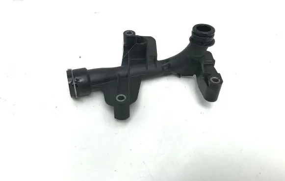 Mercedes-Benz GLC AMG Engine coolant pipe/hose A2762002052
