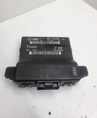 Audi A3 S3 8P Comfort/convenience module 1K0907530B 1K0907951