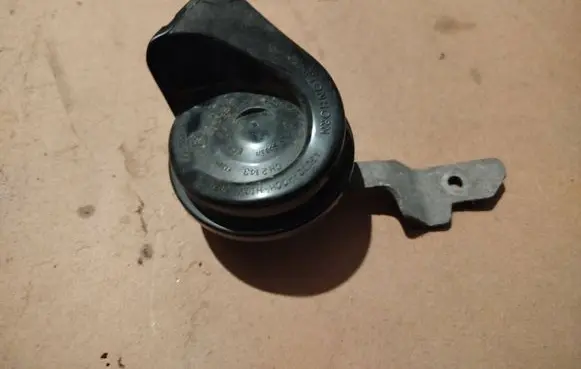 Audi A6 S6 C8 4K Horn signal 4K6951230