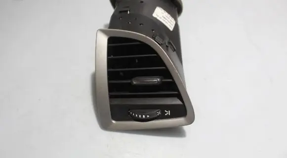 Opel Astra J Dashboard side air vent grill/cover trim
