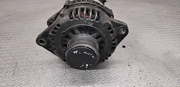 Opel Meriva A Generator/alternator 
