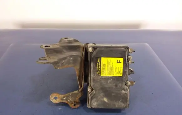 Toyota Auris 150 ABS Pump 0265800986