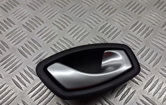 Renault Laguna III Rear door interior handle trim 806700005R