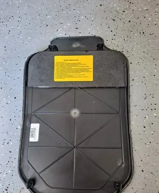 Dodge Durango Battery box tray cover/lid 1PL56TRM