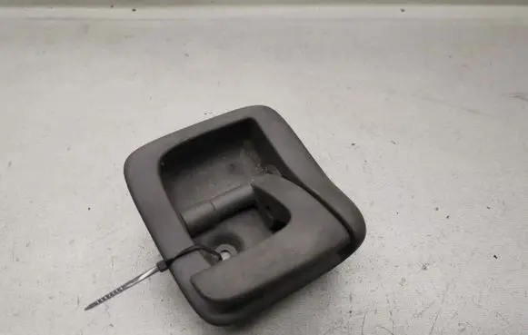 Engine bonnet (hood) release handle