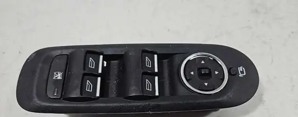 Ford Mondeo MK IV Electric window control switch 7S7T14A132BC 08062012 A0806CH7224