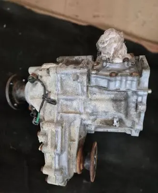 Ford Ranger Gearbox transfer box case ZL00A 8106328