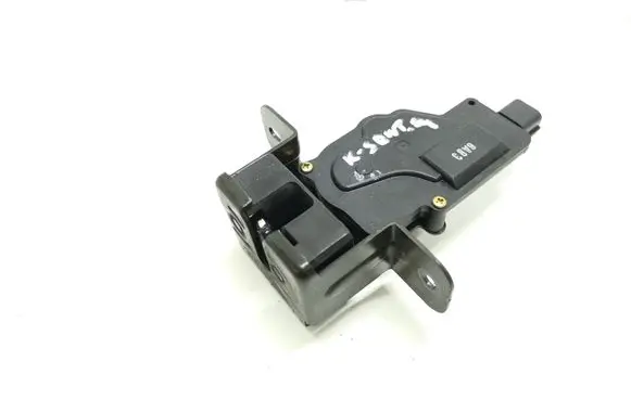 KIA Sorento Tailgate window lock/catch/latch 