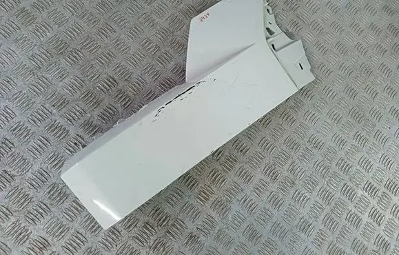 Hyundai Santa Fe Front bumper skid plate/under tray 86657P6000