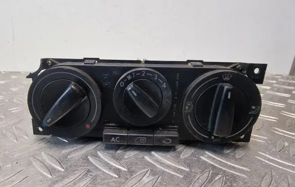 Seat Alhambra (Mk1) Climate control unit 7M3907049C
