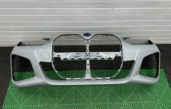 BMW 4 G22 G23 G24 G26 Front bumper 9881896
