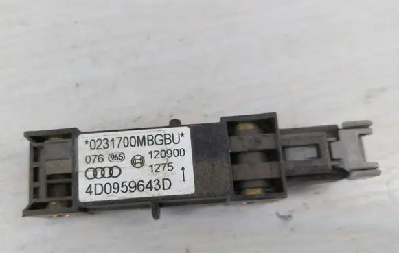 Audi A8 S8 D2 4D Airbag deployment crash/impact sensor 4D0959643D
