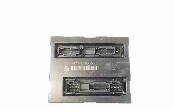 Audi A5 8T 8F Comfort/convenience module 8K0907064CC