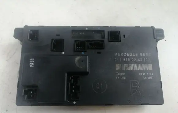 Mercedes-Benz E W211 Door control unit/module 2118702285 211870228502