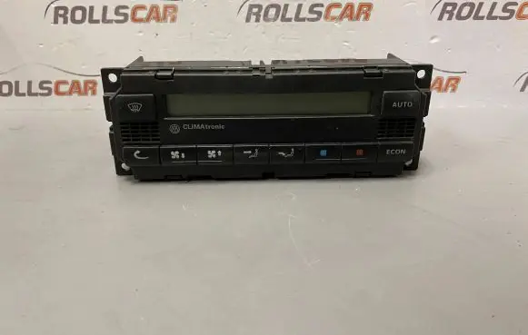 Volkswagen PASSAT B5.5 Climate control unit