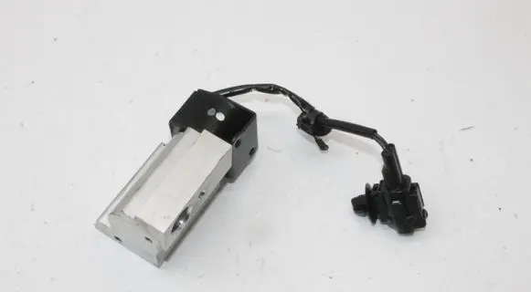 Nissan Leaf I (ZE0) Air conditioning (A/C) expansion valve 4433101201