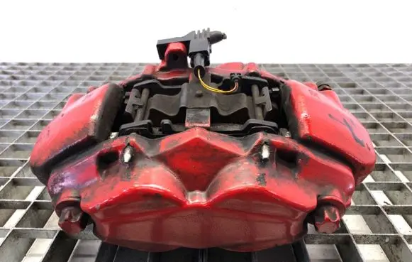 Front brake caliper