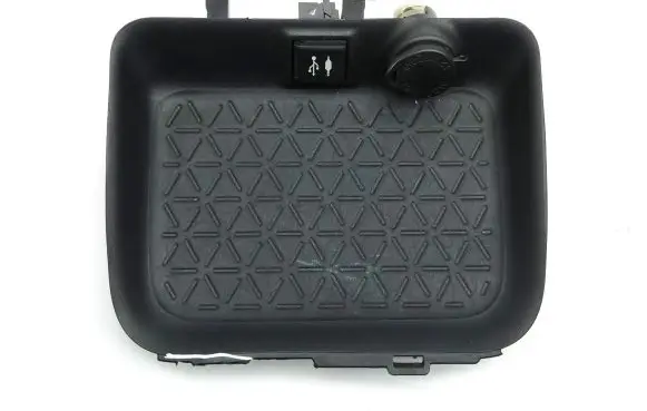 Toyota RAV 4 (XA50) Cigarette lighter 5881342080