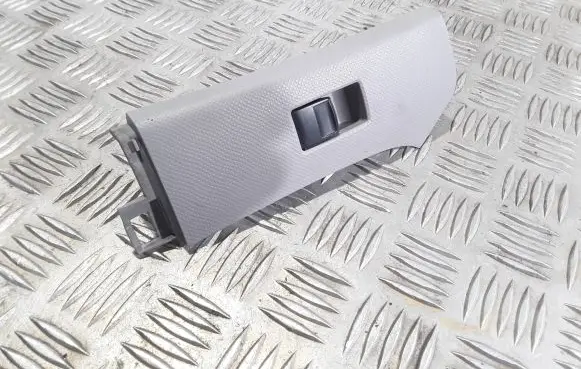 Toyota Yaris Electric window control switch 742310D090