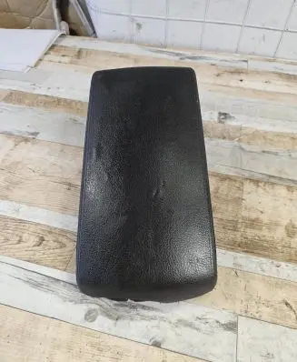 Peugeot 407 Armrest