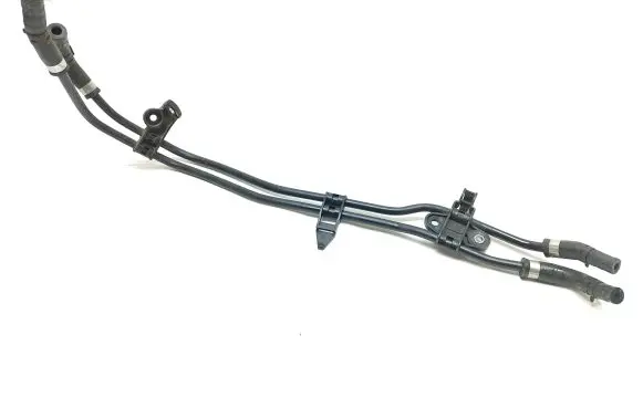 Audi Q3 8U Engine coolant pipe/hose 04L121444F 150009