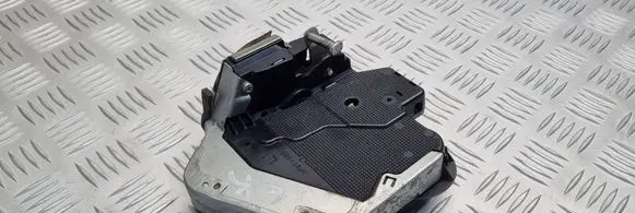 Lexus IS 220D-250-350 Rear door lock 7B0214 A046693