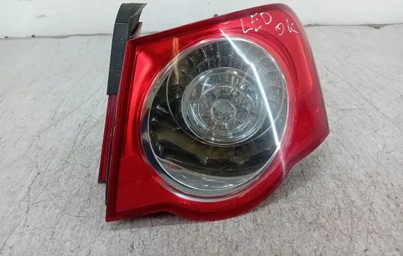 Rear/tail lights
