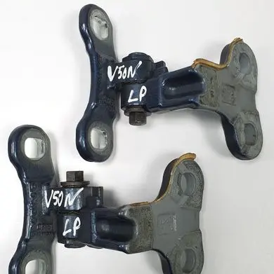 Volvo V50 Front door hinge set 