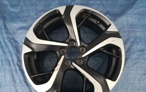 Citroen DS7 Crossback R18 alloy rim 9817501277
