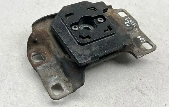 Ford C-MAX II Gearbox mount V617M121